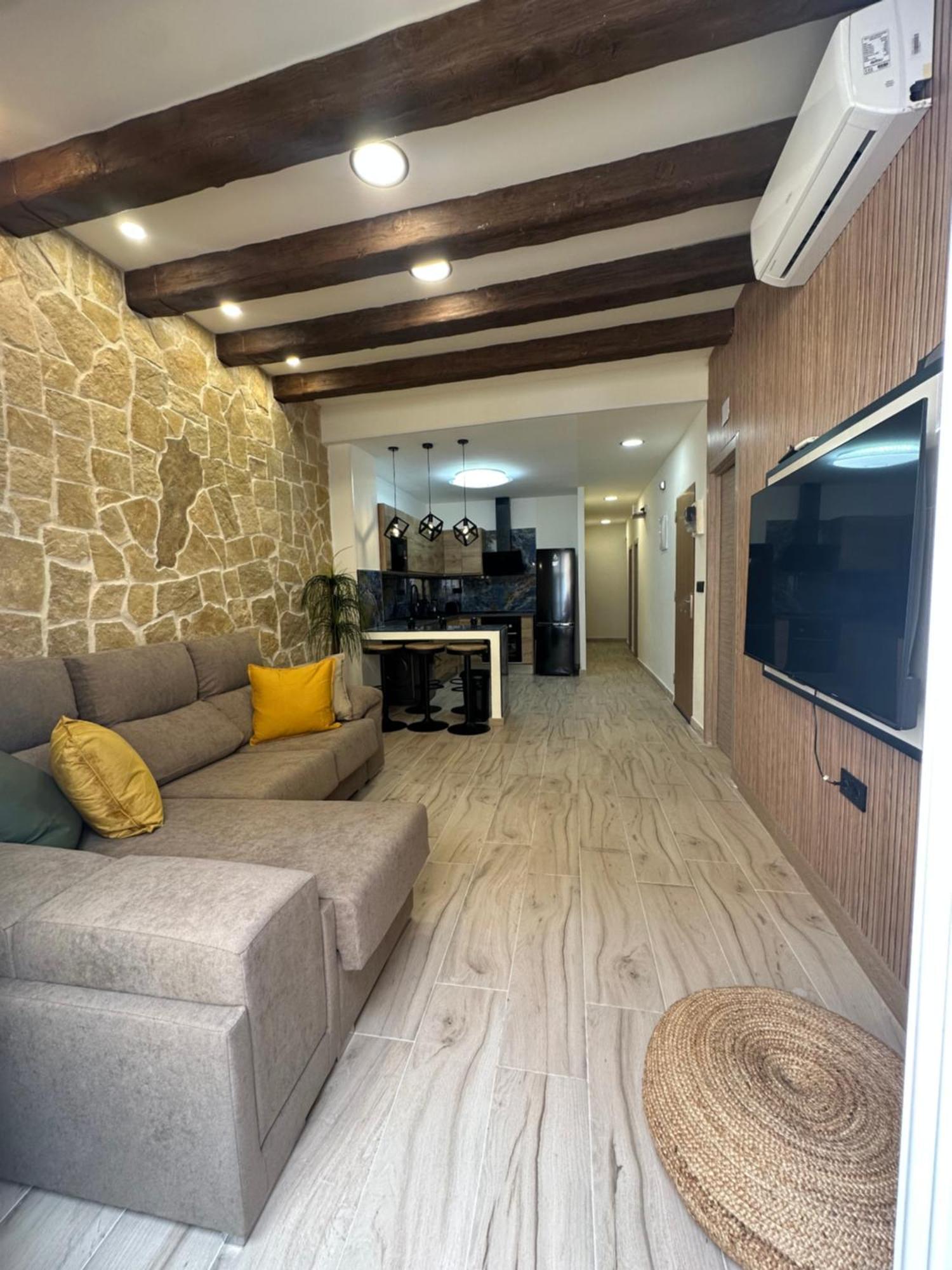 La Reina Apartment By The Sea Alicante Exterior photo